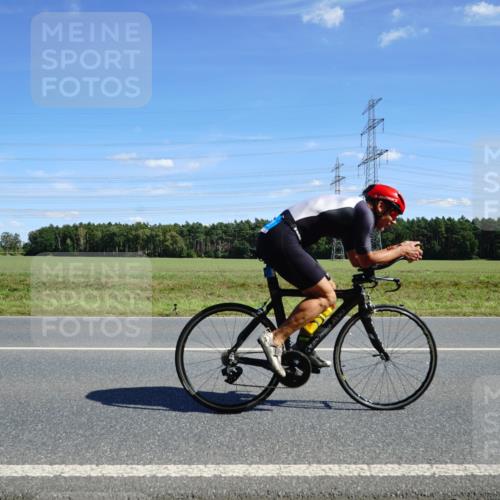 07.09.2025 - 19. Norderstedt Triathlon Michael Burmester http://msf.ph/oto/8860541 07.09.2025 13:51:59 Radfahren 911, 965, 1037 meine-sportfotos.de