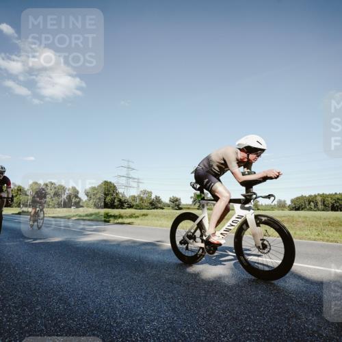 07.09.2025 - 19. Norderstedt Triathlon Michael Burmester http://msf.ph/oto/8860567 07.09.2025 15:53:41 Radfahren 519, 878, 1084, 1093, 1620 meine-sportfotos.de