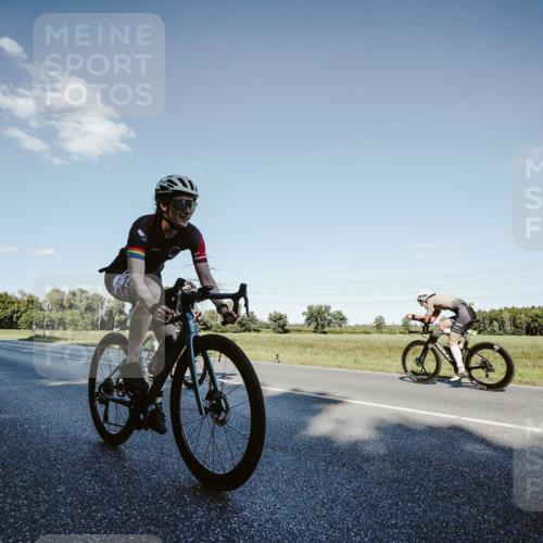 07.09.2025 - 19. Norderstedt Triathlon Michael Burmester http://msf.ph/oto/8860570 07.09.2025 15:53:41 Radfahren 519, 878, 1084, 1093, 1620 meine-sportfotos.de