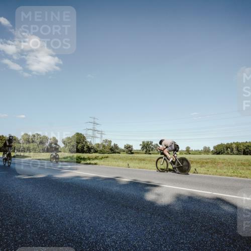 07.09.2025 - 19. Norderstedt Triathlon Michael Burmester http://msf.ph/oto/8860573 07.09.2025 15:53:42 Radfahren 519, 878, 1084, 1093, 1620 meine-sportfotos.de