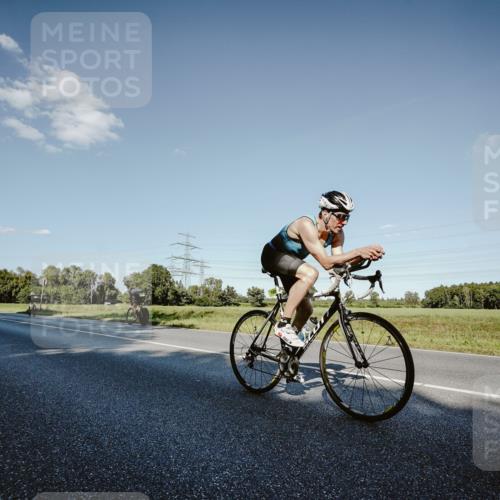07.09.2025 - 19. Norderstedt Triathlon Michael Burmester http://msf.ph/oto/8860577 07.09.2025 15:53:43 Radfahren 519, 878, 1084, 1093, 1620 meine-sportfotos.de