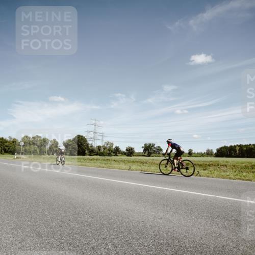07.09.2025 - 19. Norderstedt Triathlon Michael Burmester http://msf.ph/oto/8860579 07.09.2025 12:57:23 Radfahren 161, 351 meine-sportfotos.de