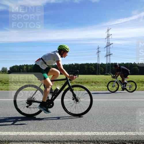 07.09.2025 - 19. Norderstedt Triathlon Michael Burmester http://msf.ph/oto/8860581 07.09.2025 11:52:17 Radfahren 184, 719 meine-sportfotos.de