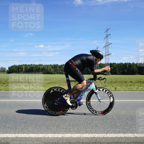 07.09.2025 - 19. Norderstedt Triathlon Michael Burmester http://msf.ph/oto/8860620 07.09.2025 13:53:06 Radfahren 382, 1459 meine-sportfotos.de