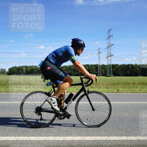 07.09.2025 - 19. Norderstedt Triathlon Michael Burmester http://msf.ph/oto/8860624 07.09.2025 13:53:08 Radfahren 382, 1026, 1459 meine-sportfotos.de