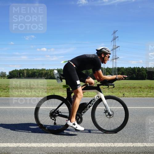 07.09.2025 - 19. Norderstedt Triathlon Michael Burmester http://msf.ph/oto/8860627 07.09.2025 13:53:10 Radfahren 382, 979, 1011, 1026 meine-sportfotos.de