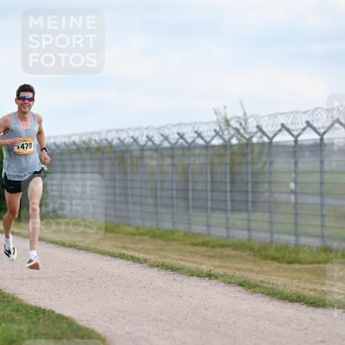 14.09.2025 - Airport Race Dr. Thomas Lammeyer http://msf.ph/oto/8860665 14.09.2025 11:45:55 Laufen 470 meine-sportfotos.de