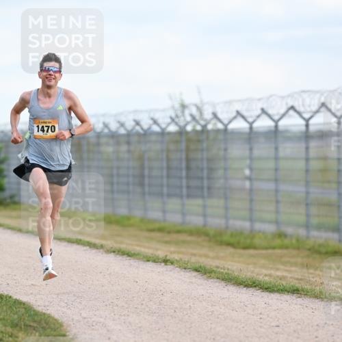 14.09.2025 - Airport Race Dr. Thomas Lammeyer http://msf.ph/oto/8860673 14.09.2025 11:45:56 Laufen 1470 meine-sportfotos.de