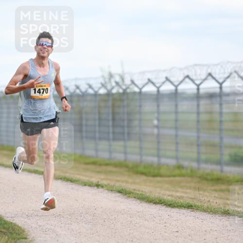 14.09.2025 - Airport Race Dr. Thomas Lammeyer http://msf.ph/oto/8860676 14.09.2025 11:45:57 Laufen 1470 meine-sportfotos.de