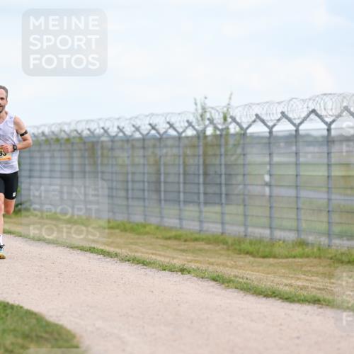 14.09.2025 - Airport Race Dr. Thomas Lammeyer http://msf.ph/oto/8860691 14.09.2025 11:48:41 Laufen 363 meine-sportfotos.de