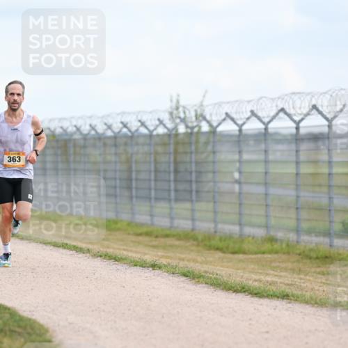 14.09.2025 - Airport Race Dr. Thomas Lammeyer http://msf.ph/oto/8860697 14.09.2025 11:48:42 Laufen 363 meine-sportfotos.de