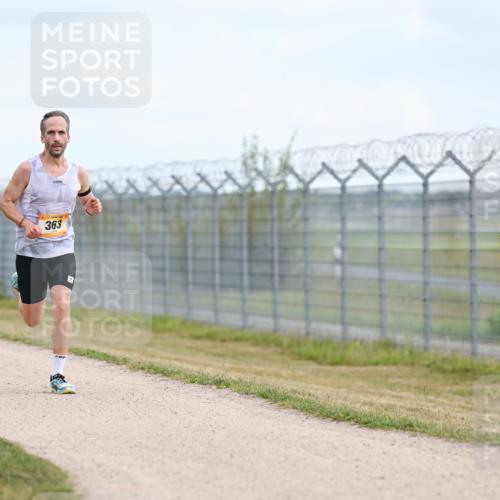 14.09.2025 - Airport Race Dr. Thomas Lammeyer http://msf.ph/oto/8860699 14.09.2025 11:48:42 Laufen 363 meine-sportfotos.de