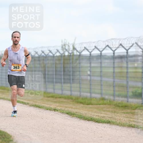 14.09.2025 - Airport Race Dr. Thomas Lammeyer http://msf.ph/oto/8860702 14.09.2025 11:48:42 Laufen 363 meine-sportfotos.de