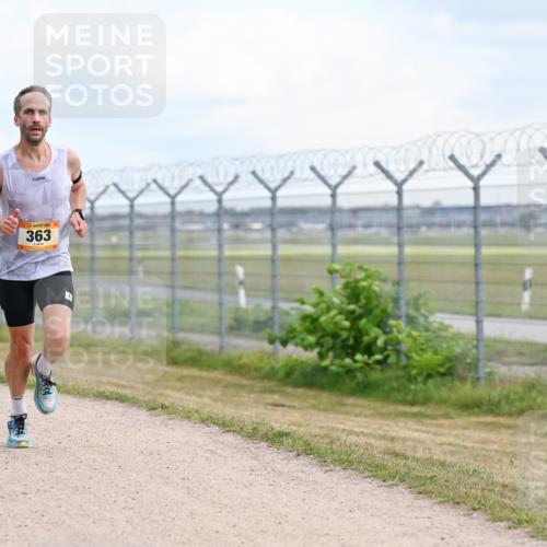 14.09.2025 - Airport Race Dr. Thomas Lammeyer http://msf.ph/oto/8860718 14.09.2025 11:48:44 Laufen 363 meine-sportfotos.de