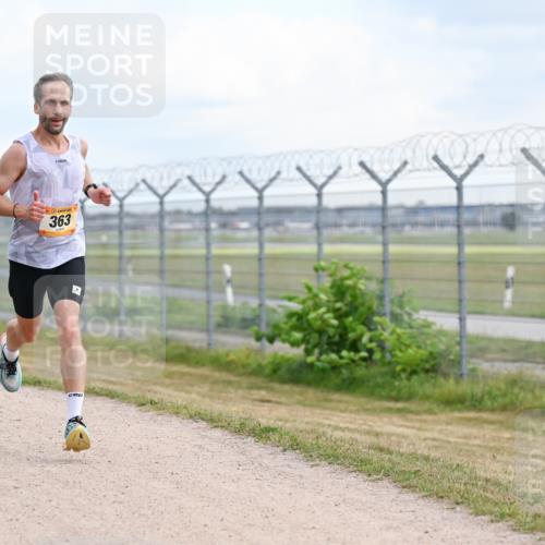 14.09.2025 - Airport Race Dr. Thomas Lammeyer http://msf.ph/oto/8860719 14.09.2025 11:48:45 Laufen 363 meine-sportfotos.de