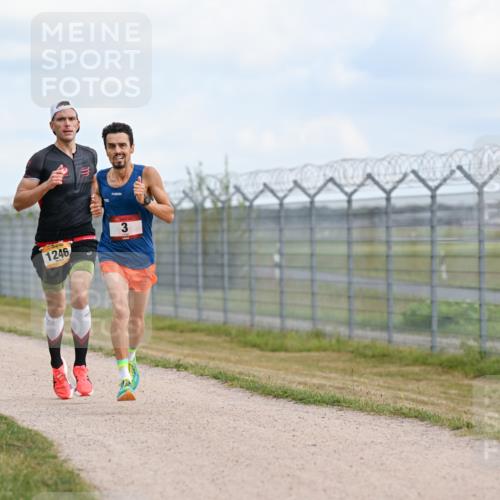 14.09.2025 - Airport Race Dr. Thomas Lammeyer http://msf.ph/oto/8860732 14.09.2025 11:49:28 Laufen 3, 1246 meine-sportfotos.de