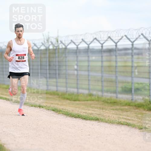 14.09.2025 - Airport Race Dr. Thomas Lammeyer http://msf.ph/oto/8860767 14.09.2025 11:49:59 Laufen 828 meine-sportfotos.de