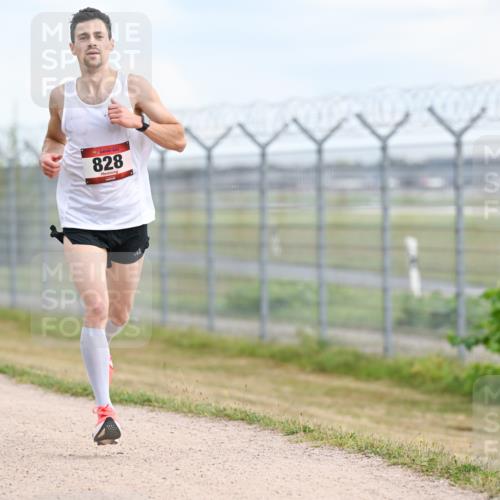 14.09.2025 - Airport Race Dr. Thomas Lammeyer http://msf.ph/oto/8860779 14.09.2025 11:50:00 Laufen 828 meine-sportfotos.de