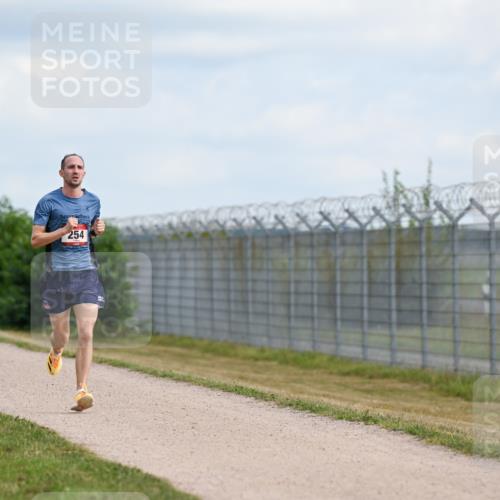 14.09.2025 - Airport Race Dr. Thomas Lammeyer http://msf.ph/oto/8860782 14.09.2025 11:50:25 Laufen 254 meine-sportfotos.de