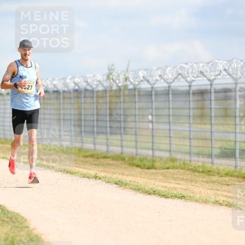 14.09.2025 - Airport Race Dr. Thomas Lammeyer http://msf.ph/oto/8860830 14.09.2025 11:50:56 Laufen 527 meine-sportfotos.de