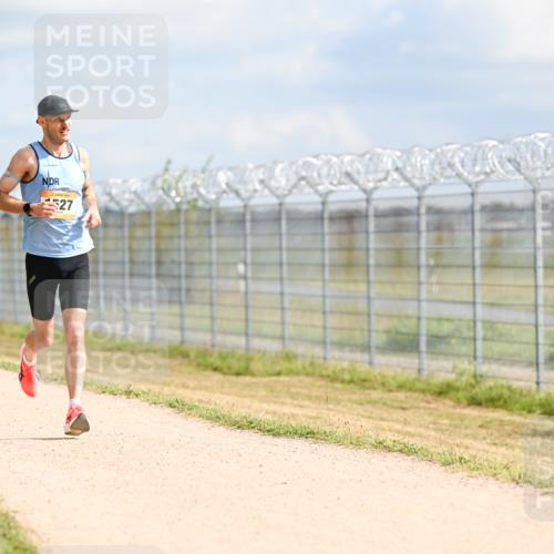 14.09.2025 - Airport Race Dr. Thomas Lammeyer http://msf.ph/oto/8860835 14.09.2025 11:50:57 Laufen 27 meine-sportfotos.de