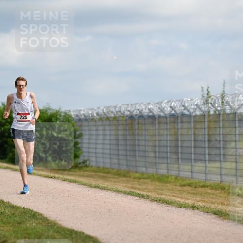 14.09.2025 - Airport Race Dr. Thomas Lammeyer http://msf.ph/oto/8860858 14.09.2025 11:51:19 Laufen 725 meine-sportfotos.de