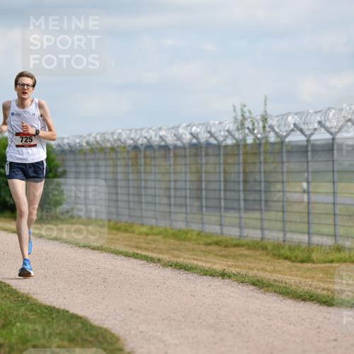 14.09.2025 - Airport Race Dr. Thomas Lammeyer http://msf.ph/oto/8860868 14.09.2025 11:51:20 Laufen 725 meine-sportfotos.de