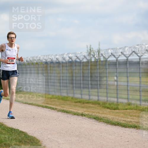 14.09.2025 - Airport Race Dr. Thomas Lammeyer http://msf.ph/oto/8860871 14.09.2025 11:51:20 Laufen 725 meine-sportfotos.de