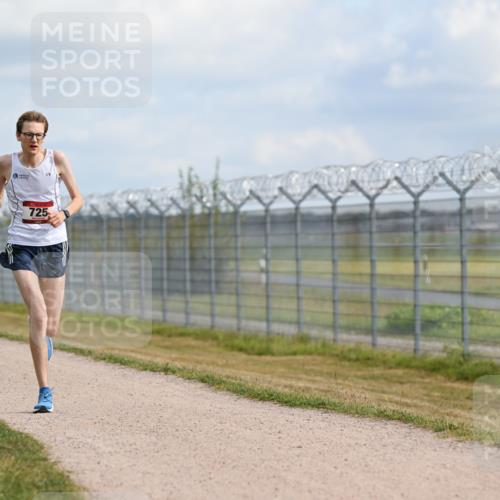 14.09.2025 - Airport Race Dr. Thomas Lammeyer http://msf.ph/oto/8860879 14.09.2025 11:51:22 Laufen 725 meine-sportfotos.de