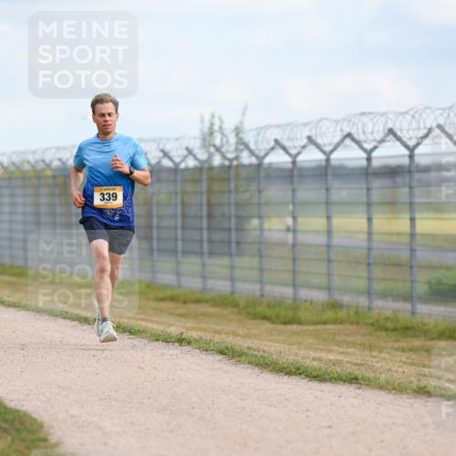 14.09.2025 - Airport Race Dr. Thomas Lammeyer http://msf.ph/oto/8860899 14.09.2025 11:52:13 Laufen 2079, 339 meine-sportfotos.de