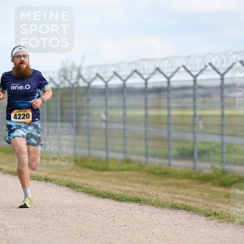 14.09.2025 - Airport Race Dr. Thomas Lammeyer http://msf.ph/oto/8860932 14.09.2025 11:52:24 Laufen 4220 meine-sportfotos.de