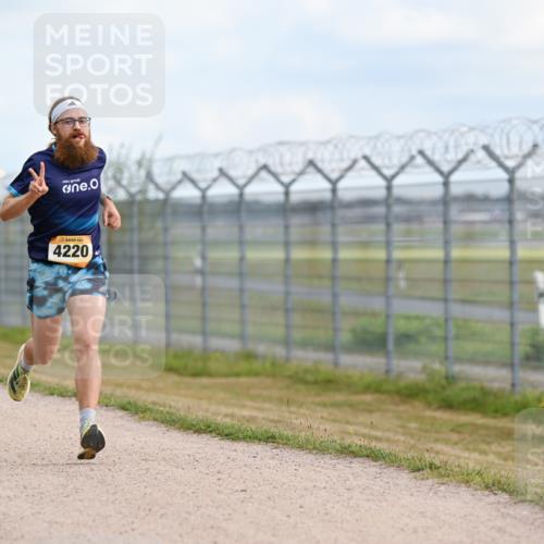 14.09.2025 - Airport Race Dr. Thomas Lammeyer http://msf.ph/oto/8860934 14.09.2025 11:52:25 Laufen 0, 4220 meine-sportfotos.de