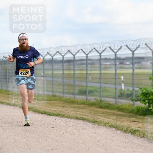 14.09.2025 - Airport Race Dr. Thomas Lammeyer http://msf.ph/oto/8860937 14.09.2025 11:52:25 Laufen 4220 meine-sportfotos.de