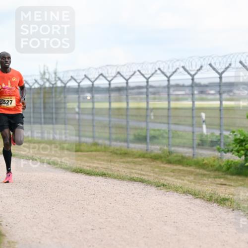 14.09.2025 - Airport Race Dr. Thomas Lammeyer http://msf.ph/oto/8860971 14.09.2025 11:53:08 Laufen 527 meine-sportfotos.de