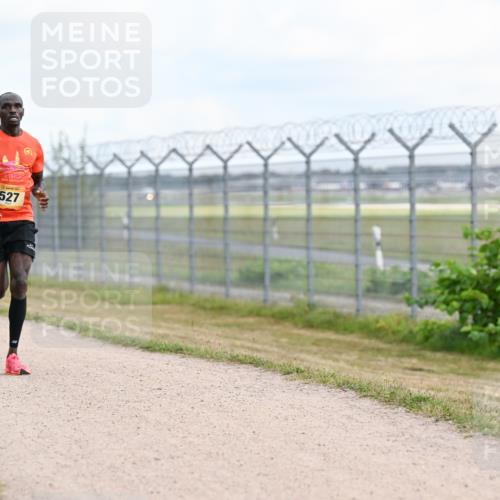 14.09.2025 - Airport Race Dr. Thomas Lammeyer http://msf.ph/oto/8860973 14.09.2025 11:53:08 Laufen 527 meine-sportfotos.de