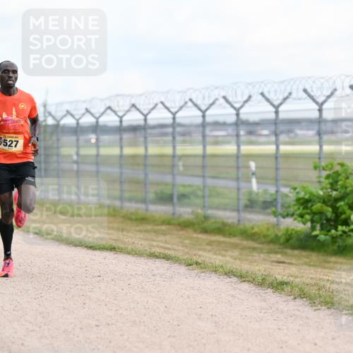 14.09.2025 - Airport Race Dr. Thomas Lammeyer http://msf.ph/oto/8860976 14.09.2025 11:53:09 Laufen 527 meine-sportfotos.de