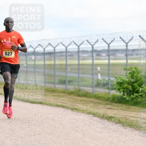 14.09.2025 - Airport Race Dr. Thomas Lammeyer http://msf.ph/oto/8860979 14.09.2025 11:53:09 Laufen 527 meine-sportfotos.de