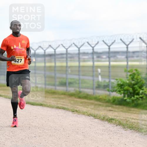 14.09.2025 - Airport Race Dr. Thomas Lammeyer http://msf.ph/oto/8860981 14.09.2025 11:53:09 Laufen 527 meine-sportfotos.de