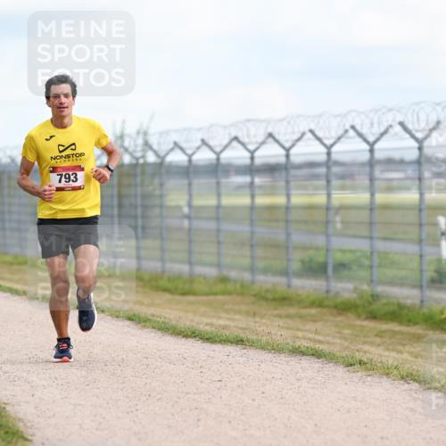 14.09.2025 - Airport Race Dr. Thomas Lammeyer http://msf.ph/oto/8860989 14.09.2025 11:53:20 Laufen 793 meine-sportfotos.de