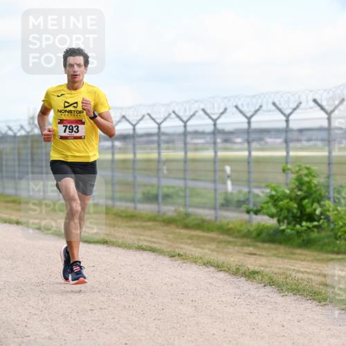 14.09.2025 - Airport Race Dr. Thomas Lammeyer http://msf.ph/oto/8860997 14.09.2025 11:53:21 Laufen 793 meine-sportfotos.de