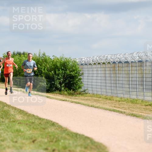 14.09.2025 - Airport Race Dr. Thomas Lammeyer http://msf.ph/oto/8861004 14.09.2025 11:54:12 Laufen 518, 762, 616 meine-sportfotos.de