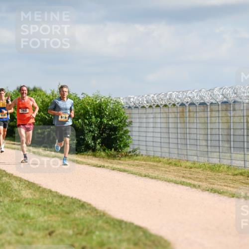 14.09.2025 - Airport Race Dr. Thomas Lammeyer http://msf.ph/oto/8861013 14.09.2025 11:54:13 Laufen 518, 762, 616 meine-sportfotos.de