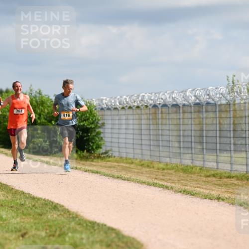 14.09.2025 - Airport Race Dr. Thomas Lammeyer http://msf.ph/oto/8861022 14.09.2025 11:54:15 Laufen 515, 762, 616 meine-sportfotos.de