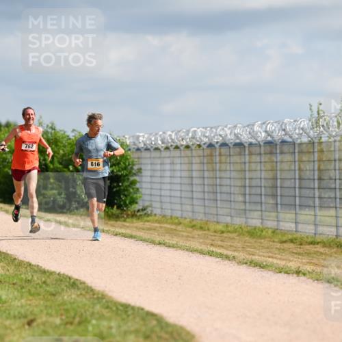 14.09.2025 - Airport Race Dr. Thomas Lammeyer http://msf.ph/oto/8861023 14.09.2025 11:54:15 Laufen 518, 762, 616 meine-sportfotos.de