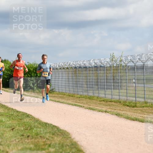 14.09.2025 - Airport Race Dr. Thomas Lammeyer http://msf.ph/oto/8861027 14.09.2025 11:54:16 Laufen 518, 762, 616 meine-sportfotos.de