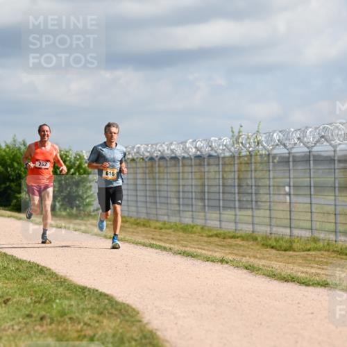 14.09.2025 - Airport Race Dr. Thomas Lammeyer http://msf.ph/oto/8861033 14.09.2025 11:54:16 Laufen 762, 616 meine-sportfotos.de