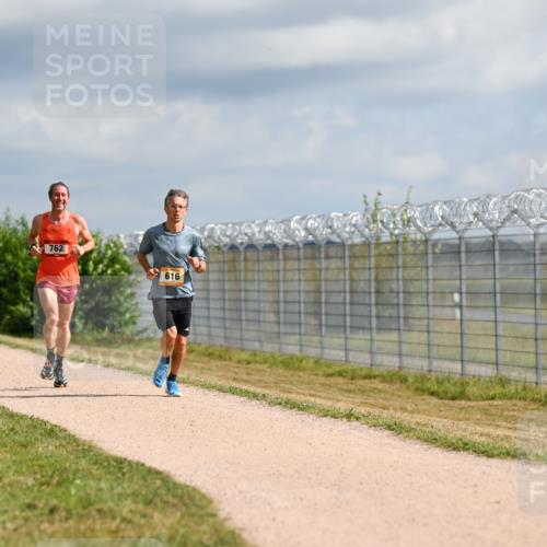 14.09.2025 - Airport Race Dr. Thomas Lammeyer http://msf.ph/oto/8861034 14.09.2025 11:54:16 Laufen 518, 762, 616 meine-sportfotos.de