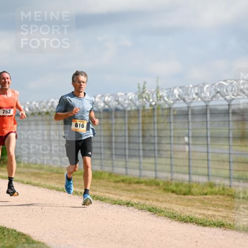 14.09.2025 - Airport Race Dr. Thomas Lammeyer http://msf.ph/oto/8861041 14.09.2025 11:54:18 Laufen 762, 616 meine-sportfotos.de