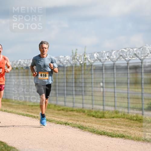 14.09.2025 - Airport Race Dr. Thomas Lammeyer http://msf.ph/oto/8861043 14.09.2025 11:54:18 Laufen 762, 00, 616 meine-sportfotos.de