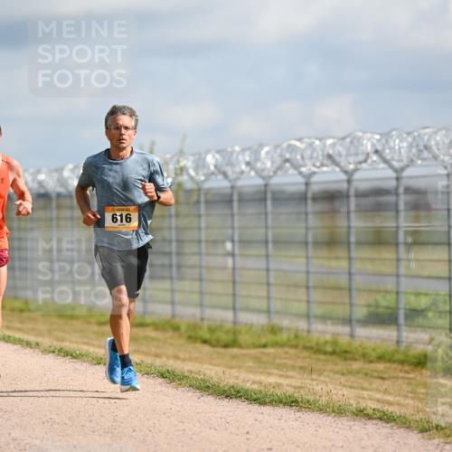 14.09.2025 - Airport Race Dr. Thomas Lammeyer http://msf.ph/oto/8861048 14.09.2025 11:54:18 Laufen 762, 616 meine-sportfotos.de